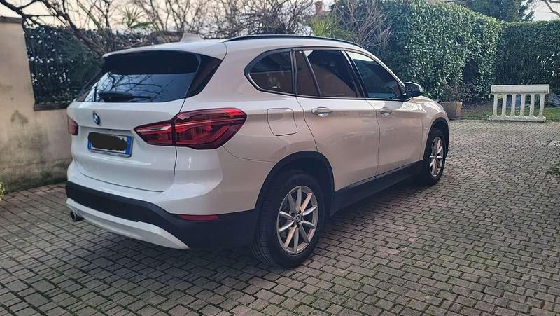 Usata BMW X1 Advantage 136 CV (100 kW) 2022 Bianco SUV