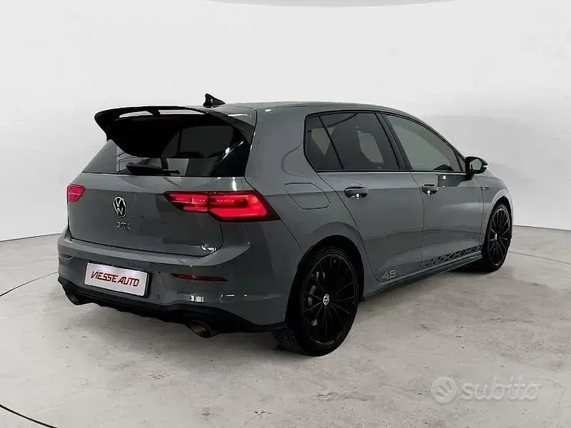 Usata VW Golf VIII GTI Clubsport 300 CV (220 kW) 2021 Grigio Berlina