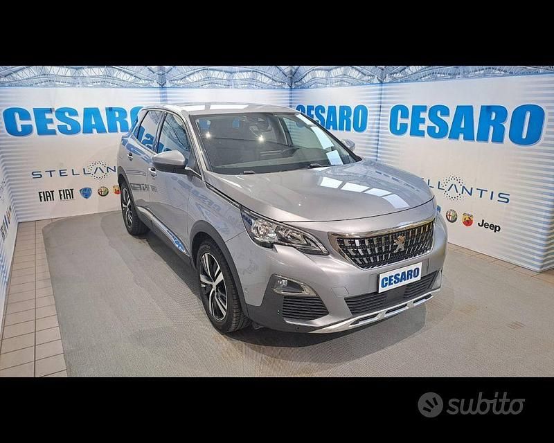 Usata Peugeot 3008 Business-Line 120 CV (88 kW) 2017 Grigio SUV