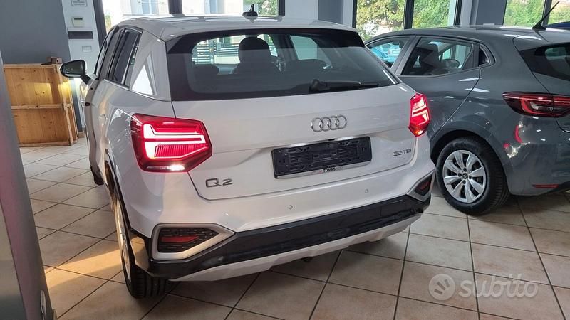 Usata Audi Q2 Advanced 116 CV (85 kW) 2023 Bianco SUV