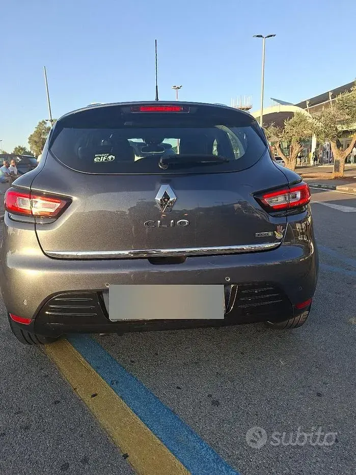 Usata Renault Clio IV 90 CV (66 kW) 2018 Berlina