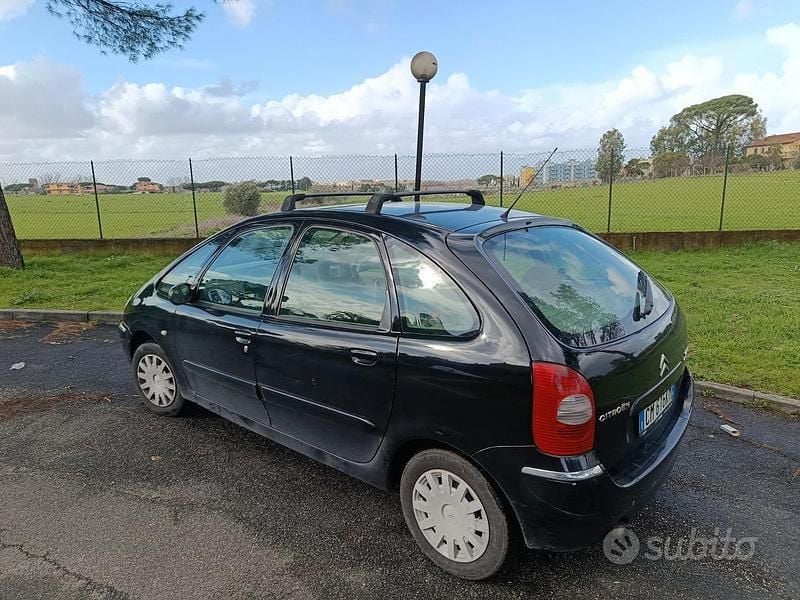 Usata Citroën Xsara 90 CV (66 kW) 2004 Nero Monovolume