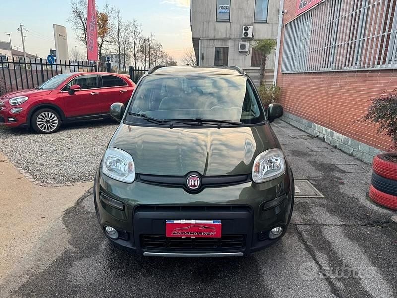 Usata Fiat Panda 4x4 95 CV (69 kW) 2015 Verde Utilitaria