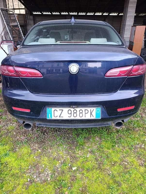Usata Alfa Romeo 159 Distinctive 160 CV (117 kW) 2006 Blu/azzurro Berlina