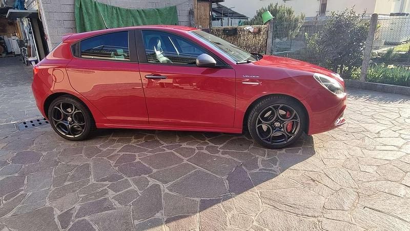 Usata Alfa Romeo Giulietta Veloce 241 CV (177 kW) 2017 Berlina