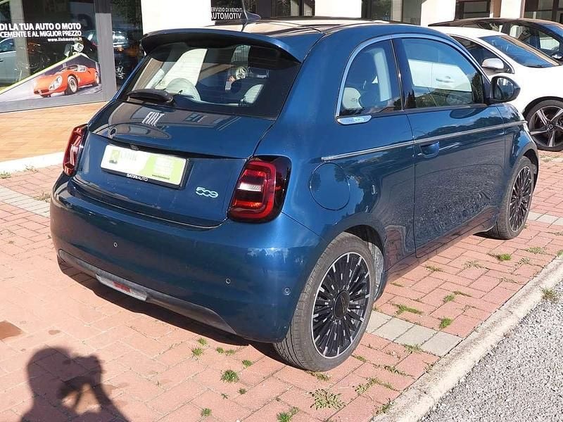 Usata Fiat 500e La Prima 42 kW (58 CV) 2021 Utilitaria