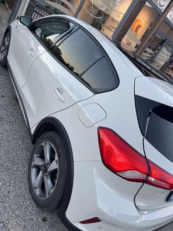 Usata Ford Focus ST-Line 120 CV (88 kW) 2020 Berlina