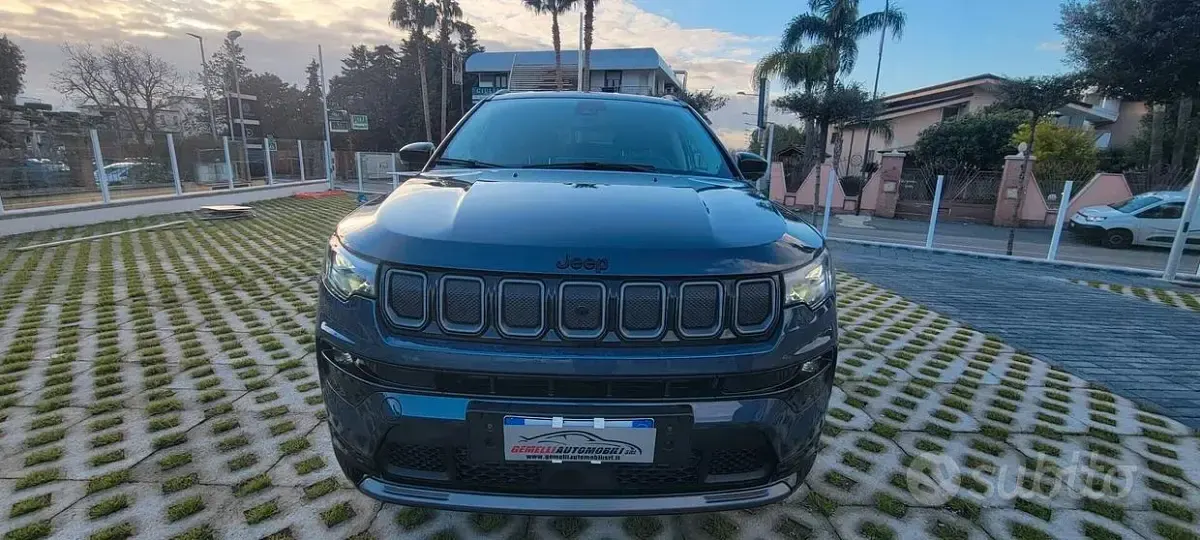 Usata Jeep Compass 131 CV (96 kW) 2024 Blu SUV