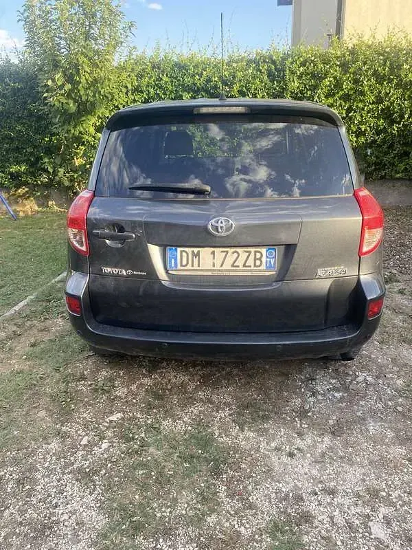 Usata Toyota RAV4 Sol 136 CV (100 kW) 2008 SUV