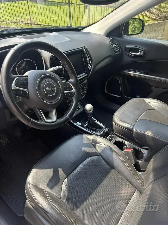 Usata Jeep Compass Limited 120 CV (88 kW) 2019 Nero SUV