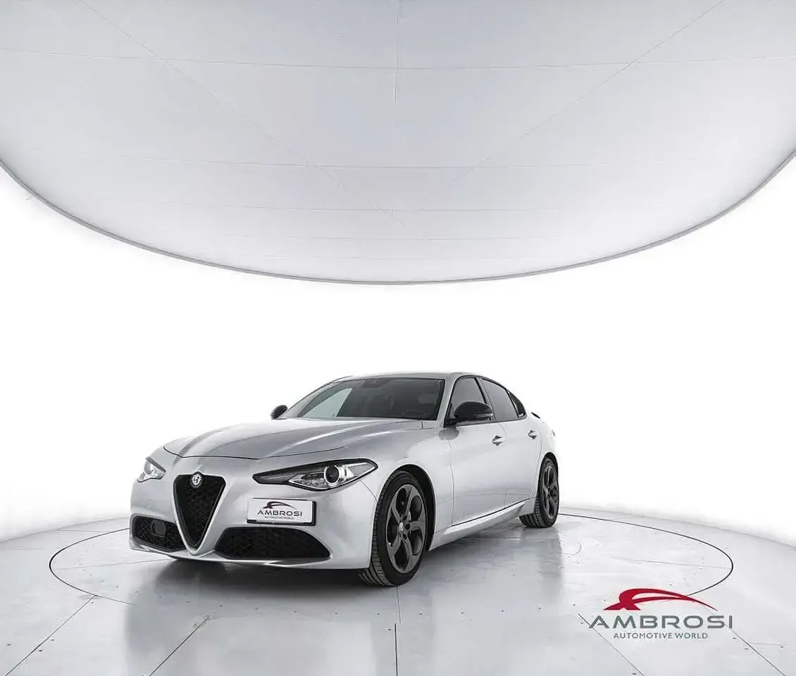 Usata Alfa Romeo Giulia 150 CV (110 kW) 2019 Berlina