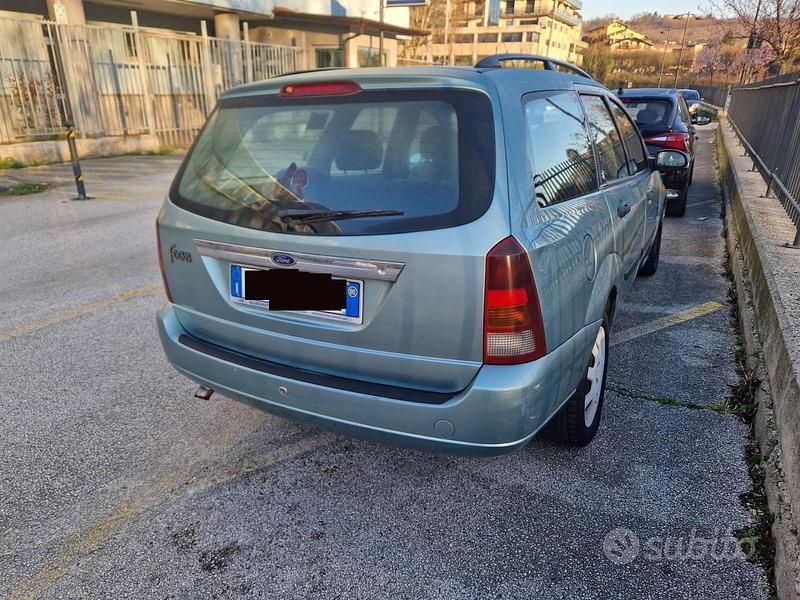 Usata Ford Focus 2000 Verde Station wagon