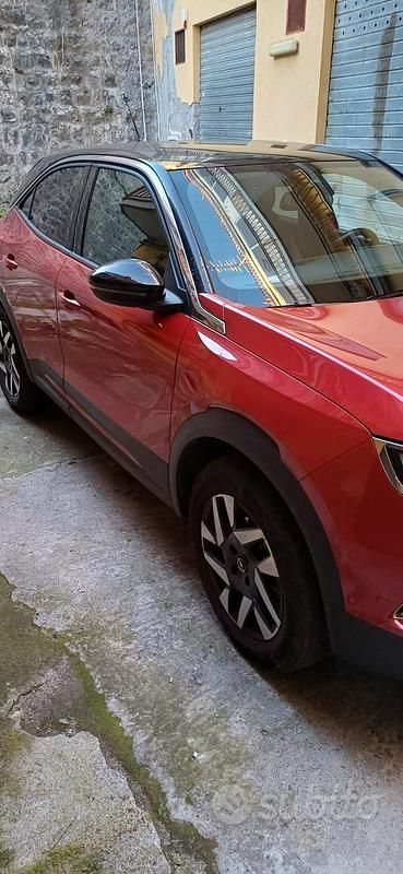 Usata Opel Mokka 136 CV (100 kW) 2023 Rosso SUV