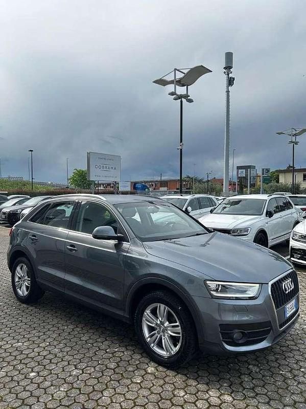 Usata Audi Q3 Business 150 CV (110 kW) 2014 Grigio scuro SUV