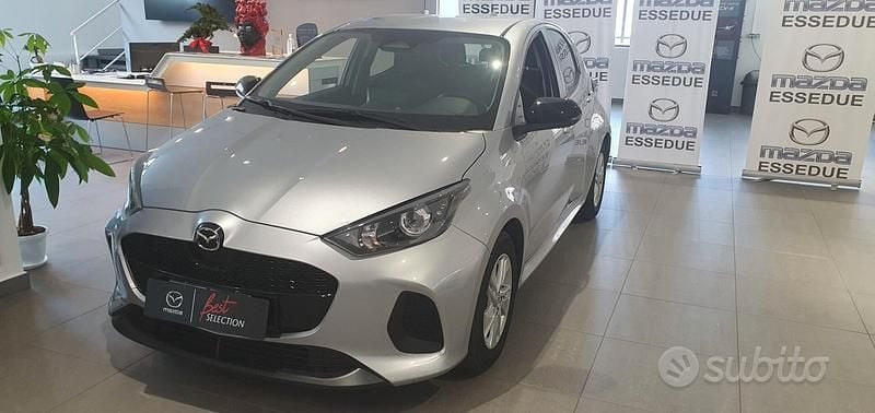 Usata Mazda 2 Center-Line 92 CV (67 kW) 2025 Argento Berlina