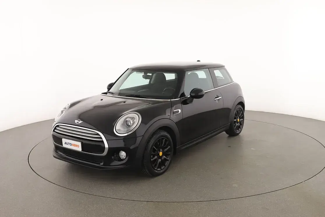 Begagnad Mini Cooper D 116 HK (85 kW) 2015 Halvkombi