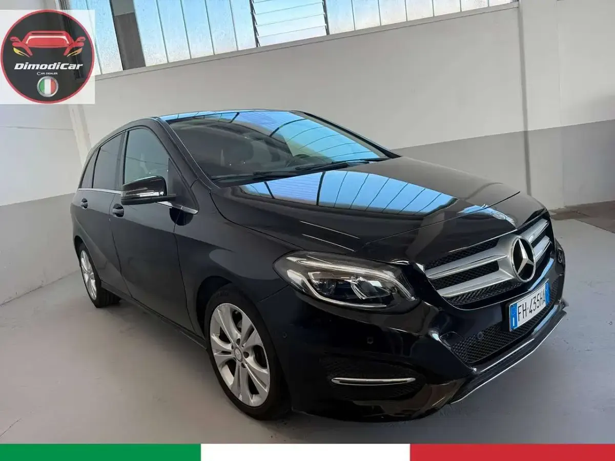 Usata Mercedes B180 109 CV (80 kW) 2017 Other Utilitaria