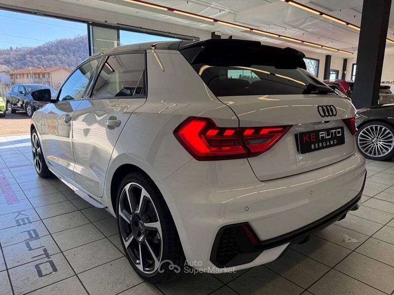 Usata Audi A1 116 CV (85 kW) 2025 Bianco SUV