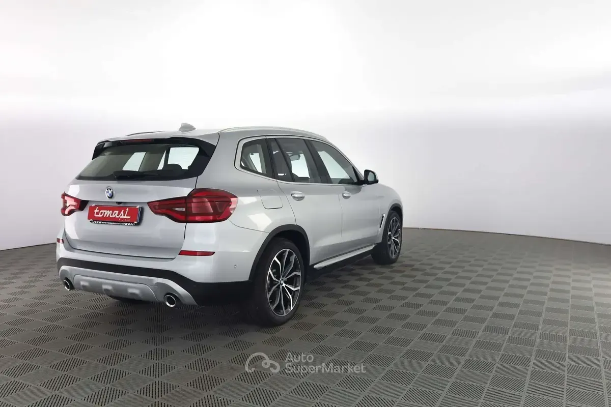 Usata BMW X3 xLine 249 CV (183 kW) 2019 Argento glaciale metallizzato SUV