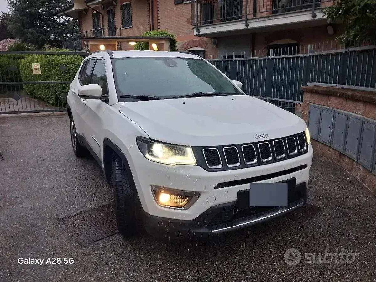 Usata Jeep Compass Limited 140 CV (102 kW) 2019 Bianco SUV