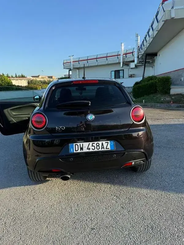 Usata Alfa Romeo MiTo Distinctive 90 CV (66 kW) 2009 Utilitaria