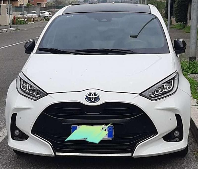 Usata Toyota Yaris Hybrid 92 CV (67 kW) 2021 Berlina