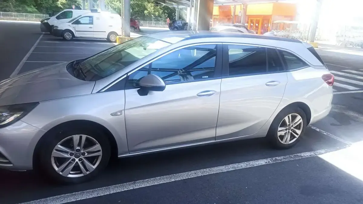 Usata Opel Astra Dynamic 110 CV (80 kW) 2017 Station wagon