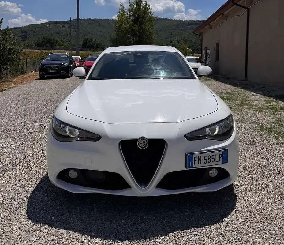 Usata Alfa Romeo Giulia Business 150 CV (110 kW) 2018 Berlina