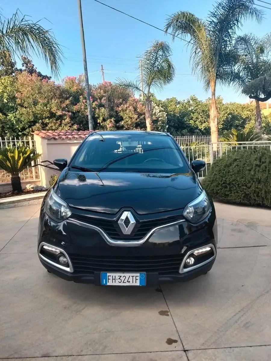 Usata Renault Captur Life 90 CV (66 kW) 2017 Nero SUV