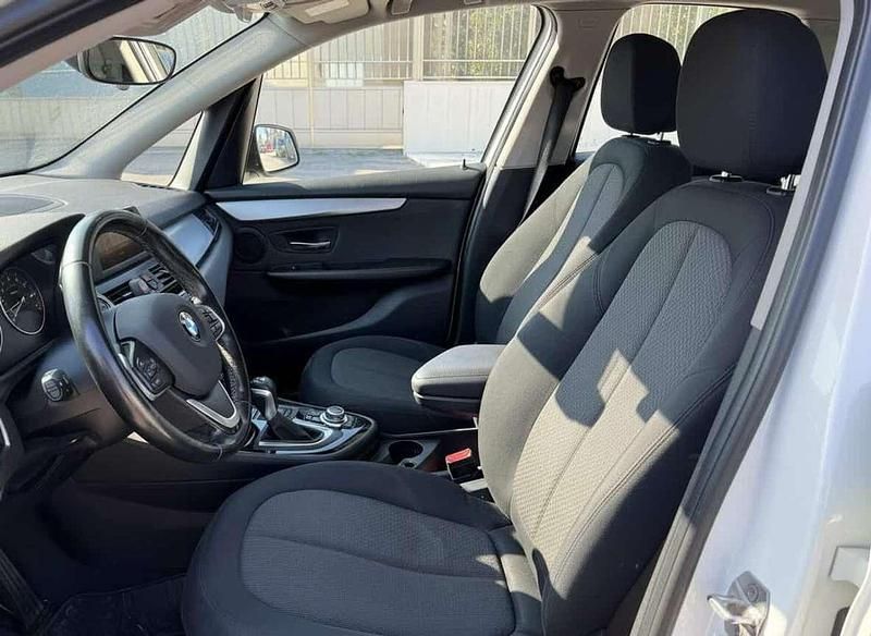 Usata BMW 216 Active Tourer Advantage 116 CV (85 kW) 2015 Bianco Monovolume