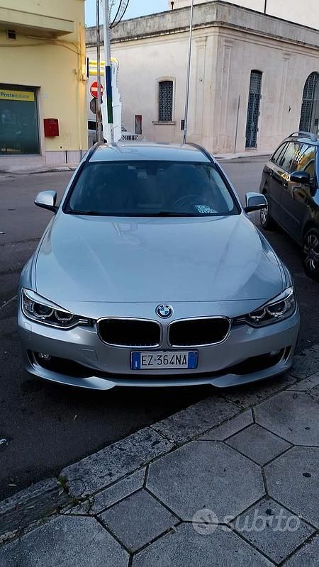 Grigio Usata 2015 BMW 318 Station wagon | 9500 € (Buon prezzo) - Immagine 1/4