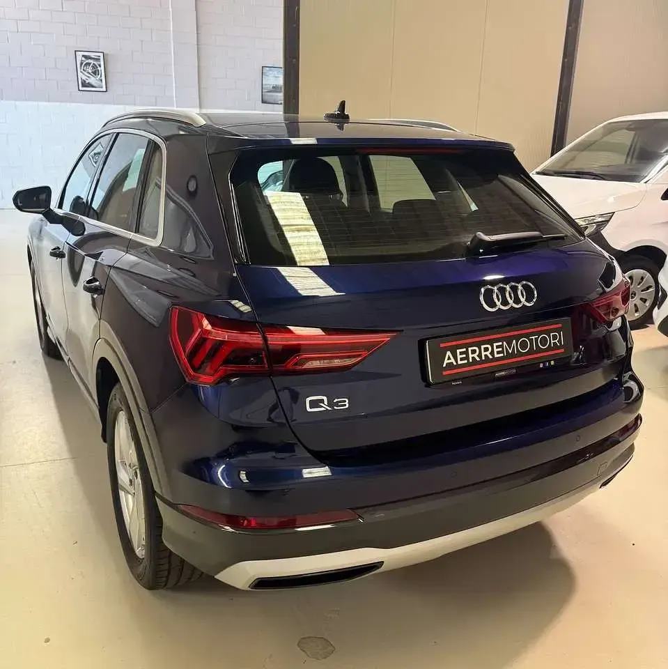 Usata Audi Q3 Advanced 150 CV (110 kW) 2025 Blu/azzurro SUV