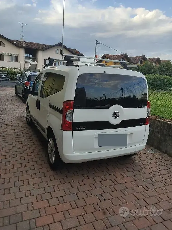 Usata Fiat Qubo Trekking 75 CV (55 kW) 2014 Bianco Monovolume