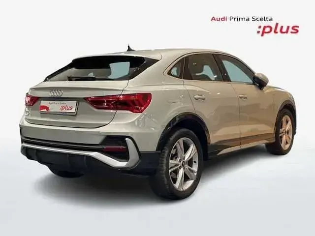 Usata Audi Q3 Sportback S-Line 150 CV (110 kW) 2022 Argento SUV