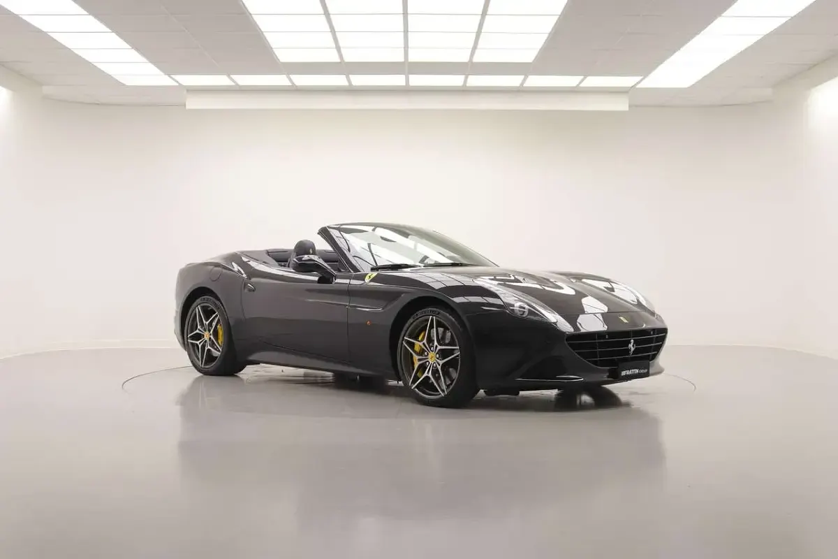 Usata Ferrari California 560 CV (411 kW) 2015 Nero daytona Cabrio