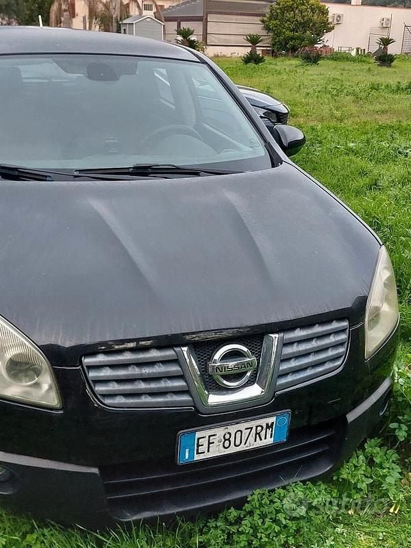 Usata Nissan Qashqai 115 CV (84 kW) 2012 Nero SUV