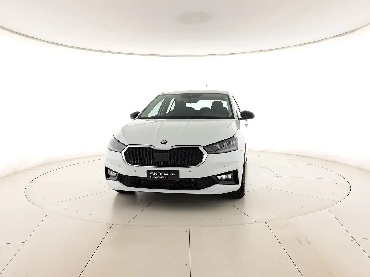 Usata Skoda Fabia 95 CV (69 kW) 2025 Bianco luna metallizzato Utilitaria