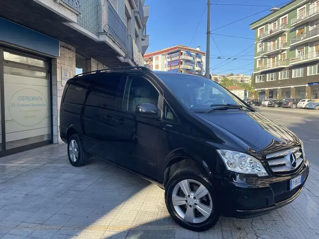 Usata Mercedes Viano 163 CV (119 kW) 2013 Nero Monovolume