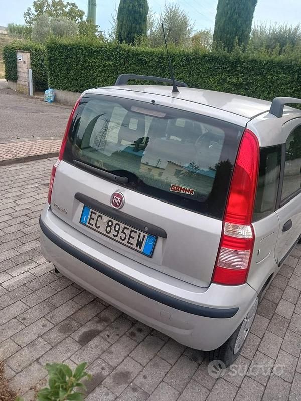 Usata Fiat Panda Dynamic 69 CV (50 kW) 2010 Grigio Utilitaria