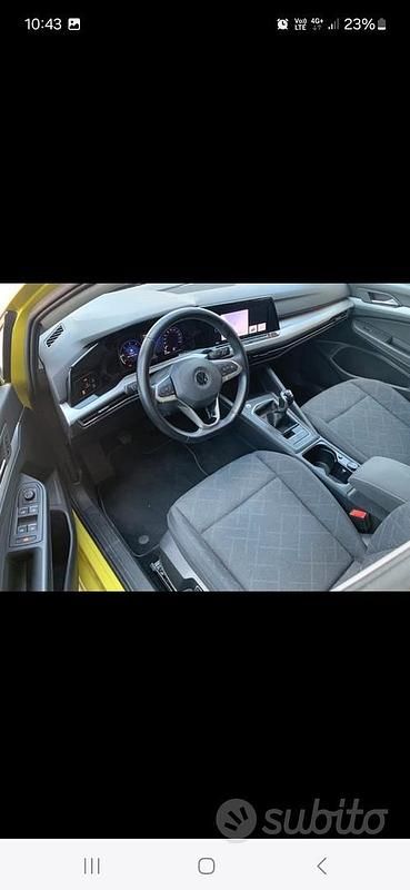 Usata VW Golf VII 115 CV (84 kW) 2021 Giallo Utilitaria