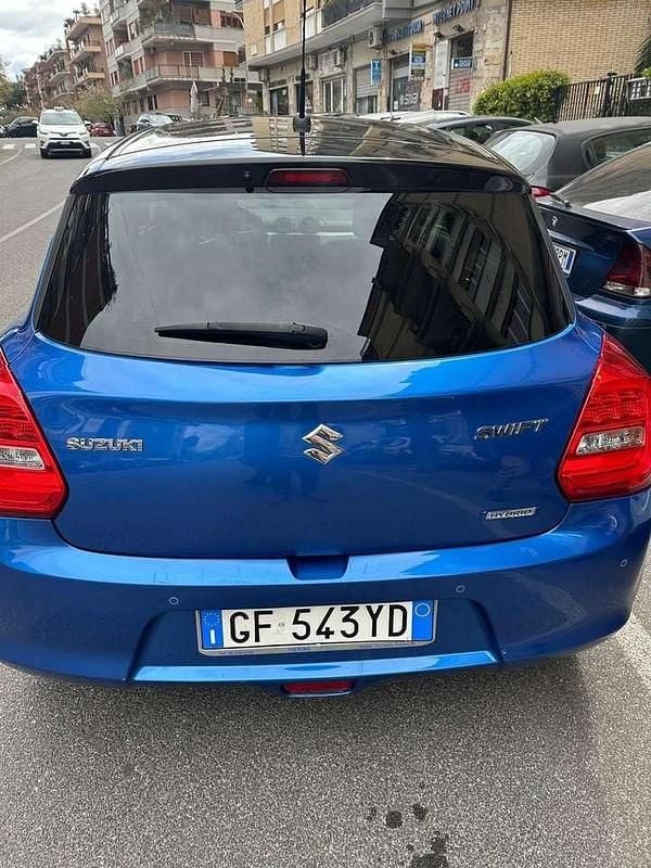 Usata Suzuki Swift 83 CV (61 kW) 2021 Blu/azzurro Utilitaria