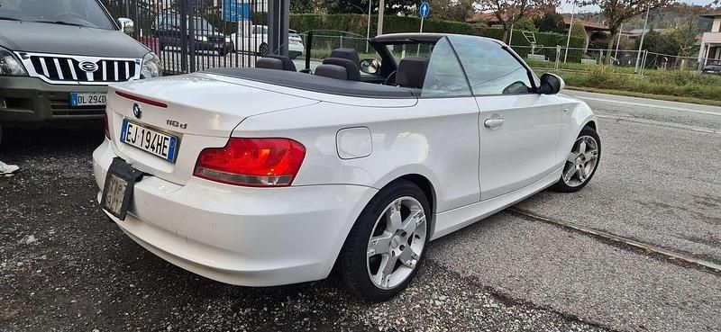 Other Usata 2011 BMW 118 Coupé Coupé | 5400 € (Buon prezzo) - Immagine 1/4