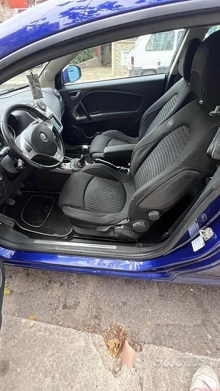 Usata Alfa Romeo MiTo 120 CV (88 kW) 2010 Blu Utilitaria