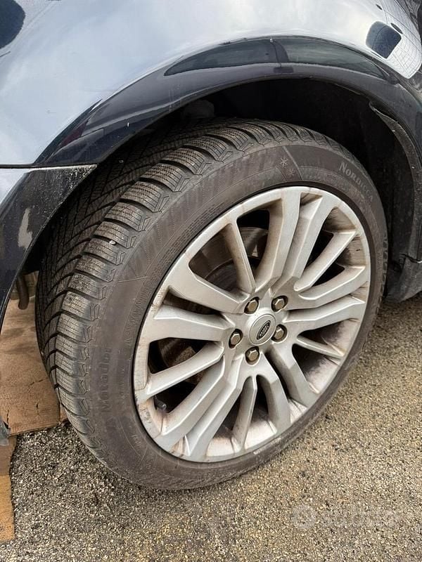 Usata 2010 Land Rover Range Rover SUV – Marche (Privato) – 3000 € (Non ...