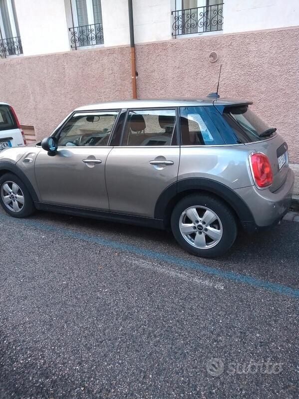 Usata Mini One D 95 CV (69 kW) 2017 Grigio Utilitaria