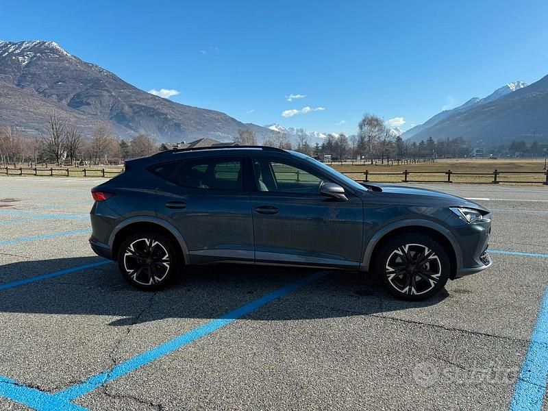 Usata Cupra Formentor 150 CV (110 kW) 2024 Grigio SUV