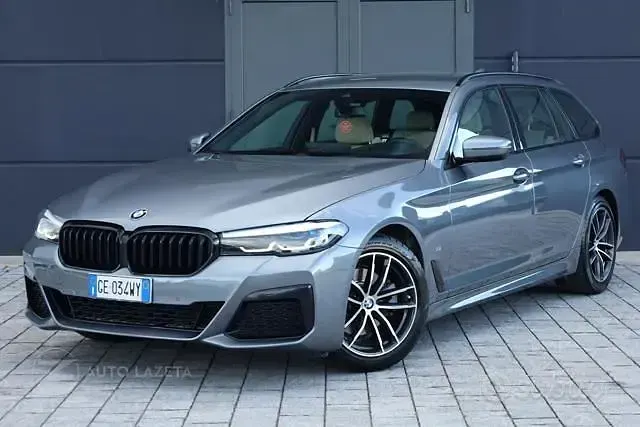 Usata BMW 520 Efficient Dynamics 190 CV (139 kW) 2021 Grigio Berlina
