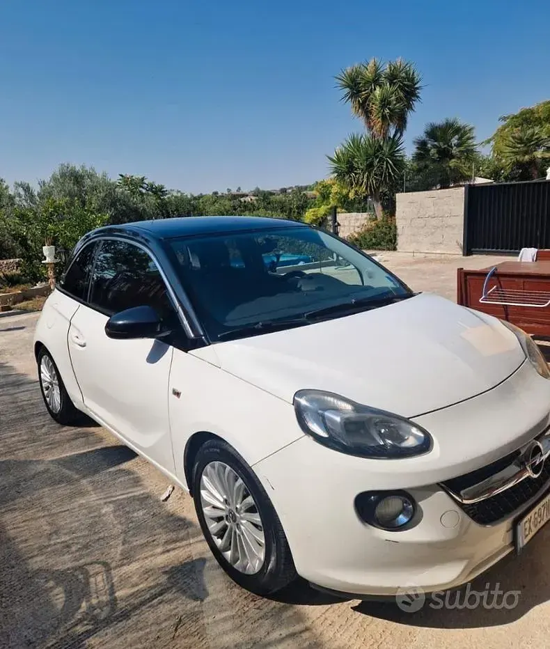 Usata Opel Adam 69 CV (50 kW) 2018 Bianco Utilitaria