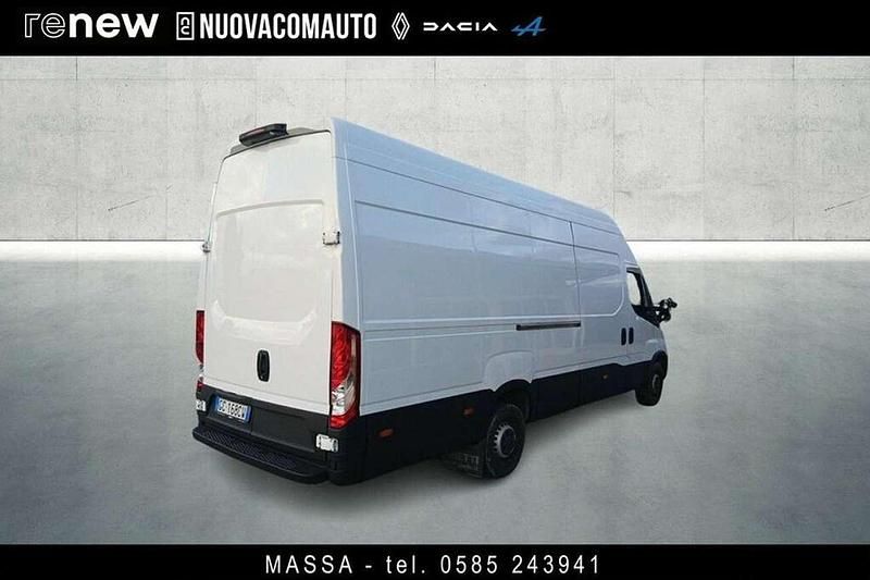 Usata Iveco Daily 136 CV (100 kW) 2021 Bianco Furgone