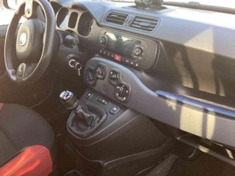 Usata Fiat Panda Pop 84 CV (61 kW) 2020 Bianco Utilitaria